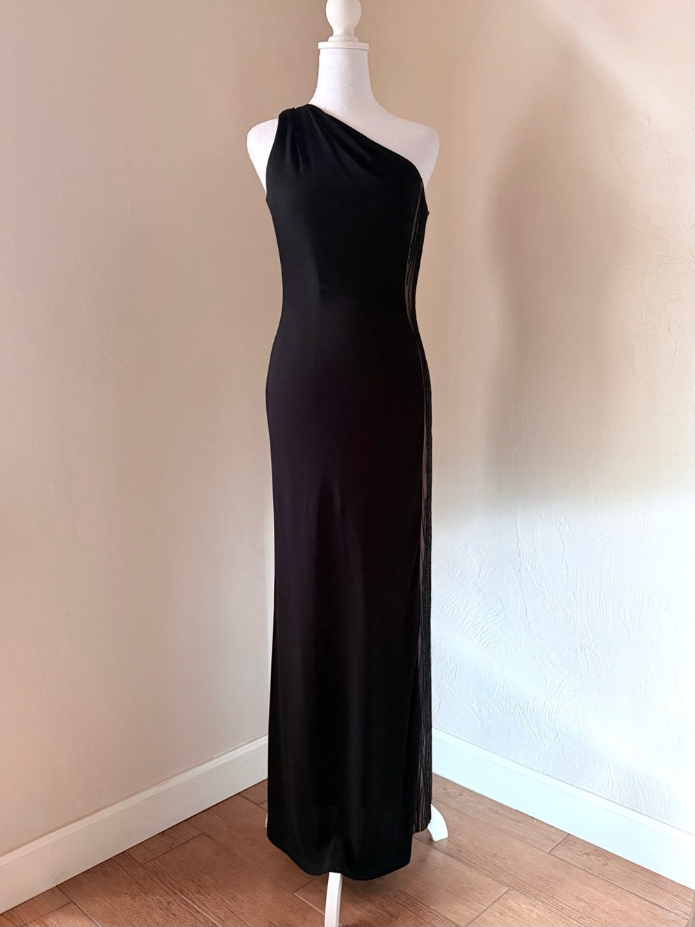 David Meister Black One Shoulder Evening Gown Maxi Dress w/ Nude Beaded Panel 4